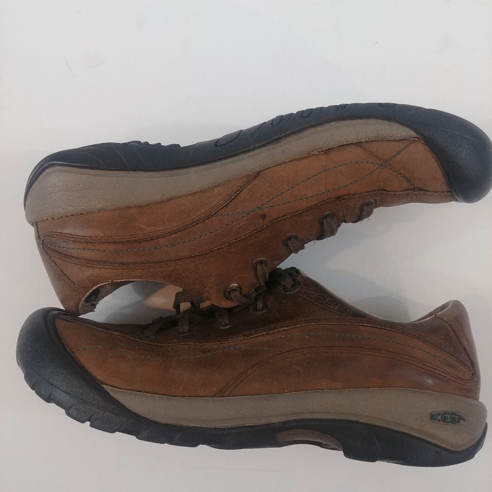 Keen Toyah Leather Sneaker - Picture 5 of 8